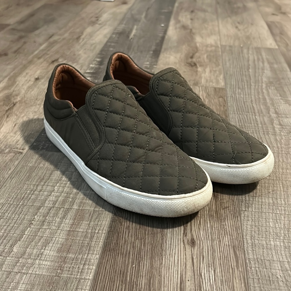 Steve Madden shoes